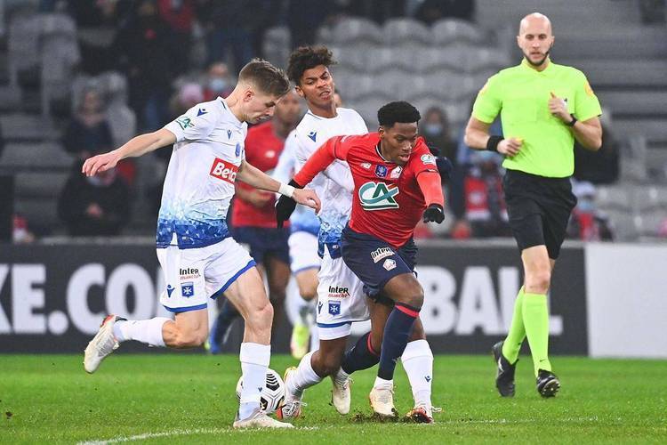 法甲焦点战前瞻：欧塞尔 VS 摩纳哥，谁能笑到最后？